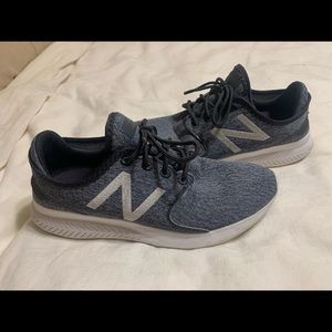 New balance tennis shoes.